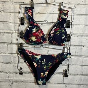 Cupshe Blue Floral Ruffle Bikini